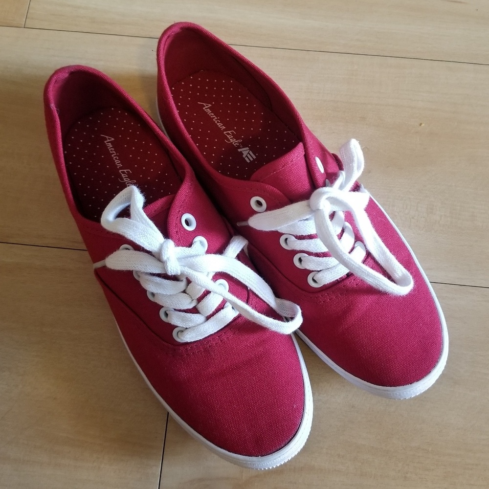 *SOLD* American Eagle Sneakers